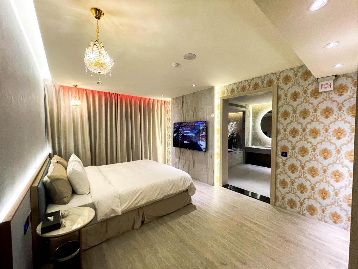 Fifth Avenue Motel Ταϊχούνγκ Εξωτερικό φωτογραφία